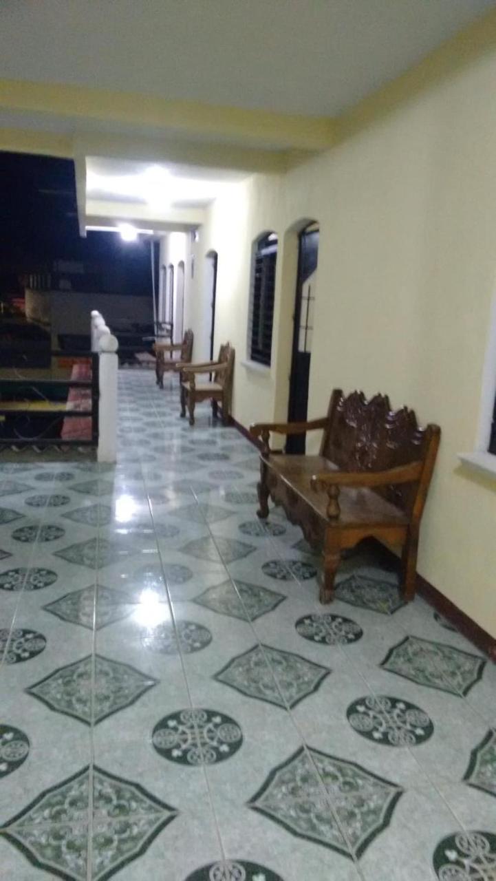 Hotel Casa Elefante Dormido à Panajachel Extérieur photo